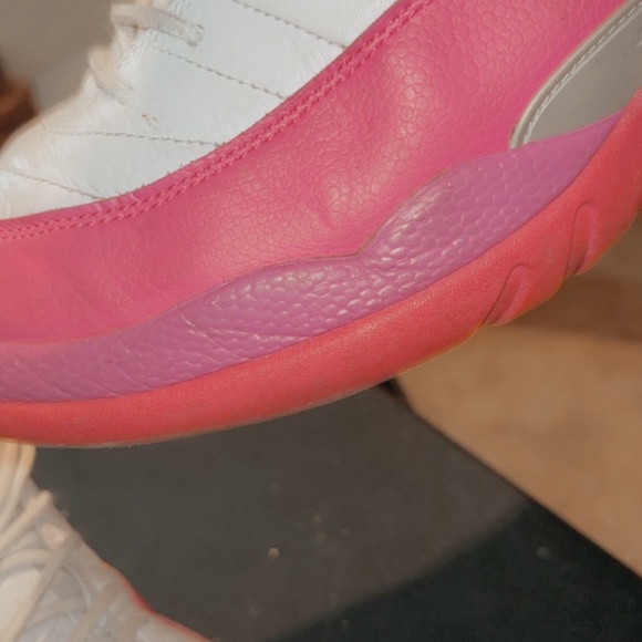 ***STILL AVAILABLE***- Air Jordan Retro 12 Vivid Pink Valentines Day Drop - Picture 12 of 14